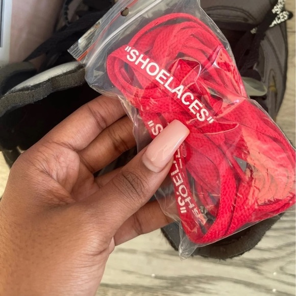 Jordan 5 Retro Off-White (Black) - Picture 6 of 6